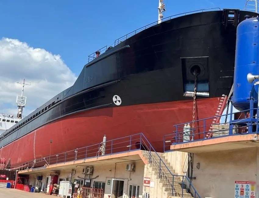 Go 1586 - General Cargo Vessel - 112m